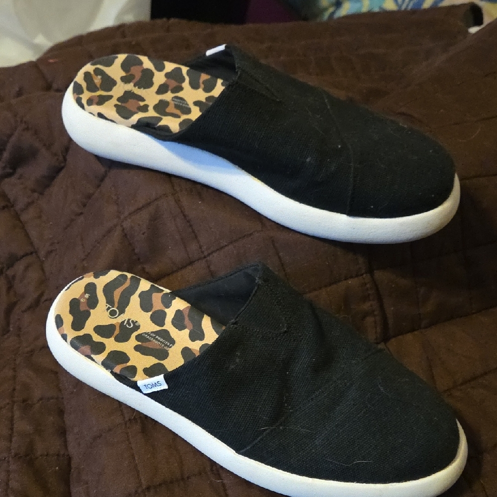 TOMS Black Mules with Leopard Insole